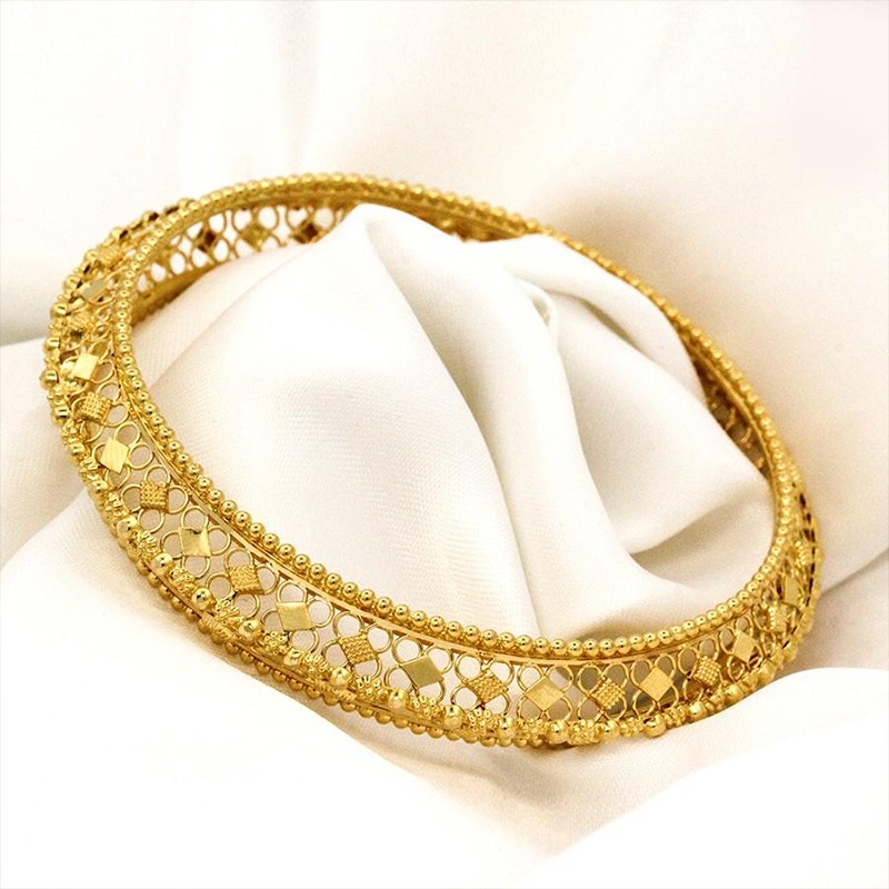 Picture of Ishani Gold Bangle