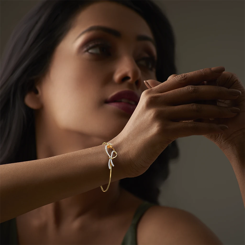 Picture of The Marin Toggle Bangle