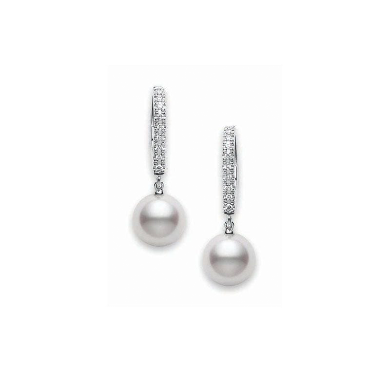 Picture of Classic Elegance Akoya Cultured Pearl Lever Back Earrings